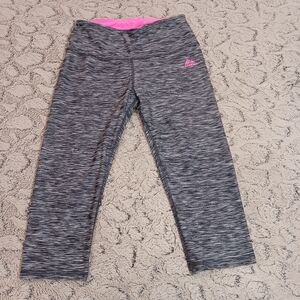 RBX women's workout capri leggings Sz S Gray and Pink